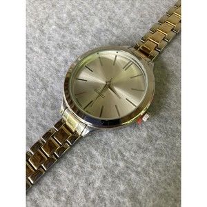 Men's dress watch, 90988 109 AC31071826. Silver iridescent face